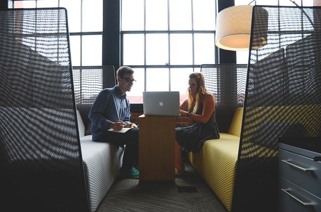 StartupStockPhotos z Pixabay