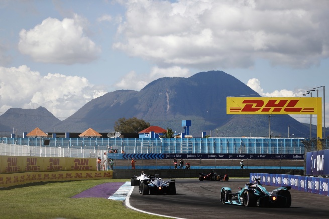 DHL