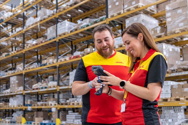 DHL